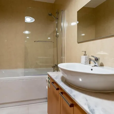 T3 North Wave Apartment